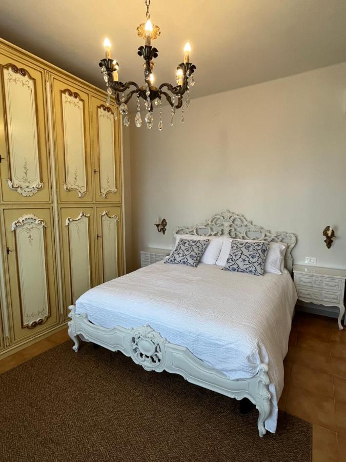 Apartmán Casa Di Vavi Ospedaletti Exteriér fotografie